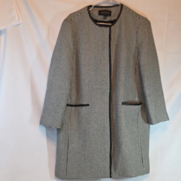 Ann Taylor Jacket In Black With White Dots. Size L - Picture 3 of 9